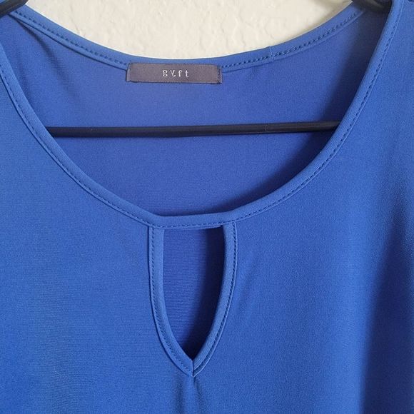 Women's L Gyft Deep Sea Blue Keyhole Sleeveless Blouse - Picture 2 of 8